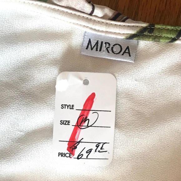 New Spring Off Shoulder Lined Dress! - Picture 6 of 6